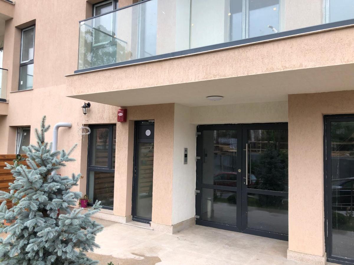 Luxury Westpark 2 Residence Lake View W6 Boekarest Buitenkant foto